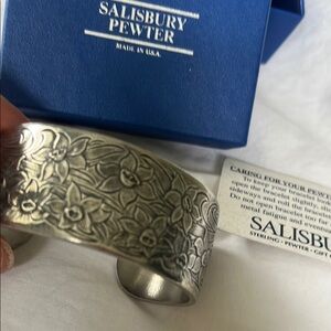 Salisbury Pewter Floral Sterling Silver cuff